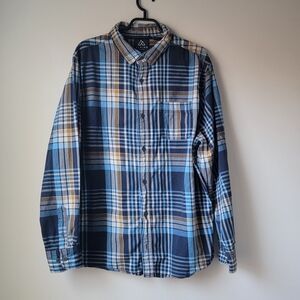 Alpine Design Men's Multi-Color Plaid Shirt